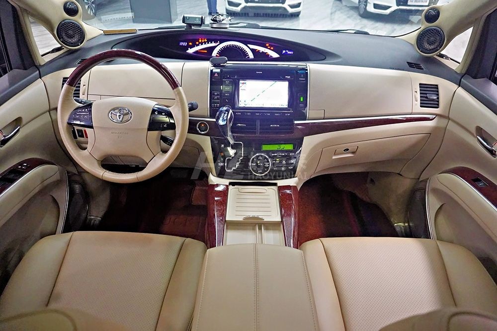 好運來汽車內(nèi)飾改裝：有一種情懷，叫速度與懷舊的豐田“霸道”