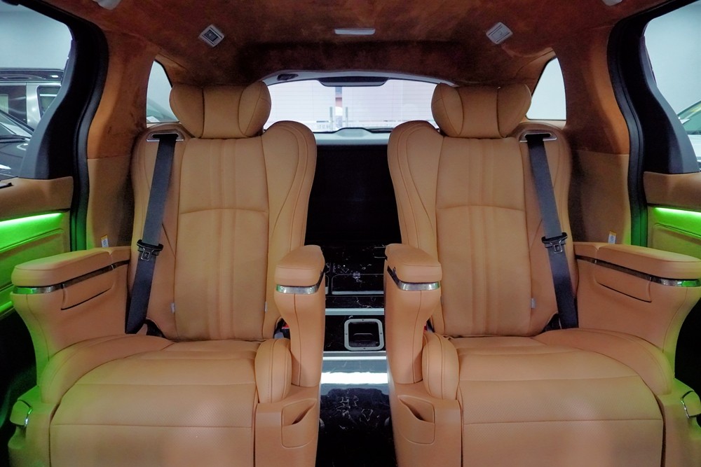 豐田賽那汽車(chē)內(nèi)飾改裝